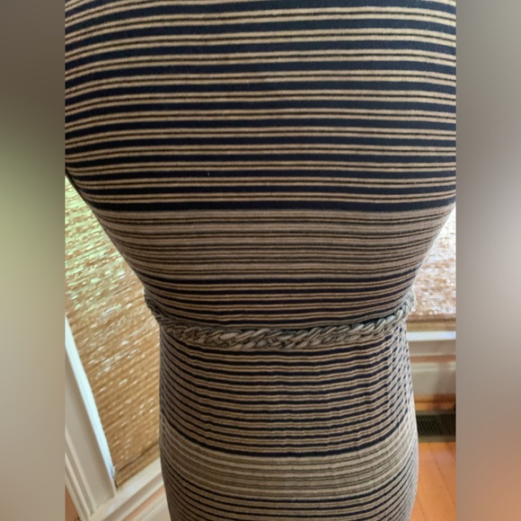 Max Studio Blue and White Striped V Neck Sleeveless Maxi dress Size S NWOT - Picture 5 of 12